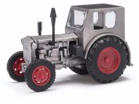 BUSCH 210006404 - MH.- Traktor Pionier, grau/rote Felgen...