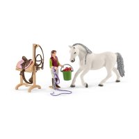 SCHLEICH® 42389 - Reitschule mit Reiterinnen und Pferden