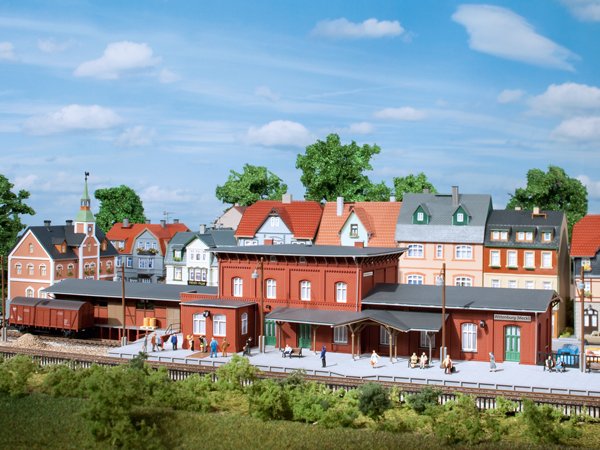 AUHAGEN Bahnhof Wittenburg Bausatz 13328 Spur TT
