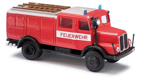 BUSCH 95616 IFA S4000 TLF FW. mit Bauchbinde und RKL LKW-Modell 1:87