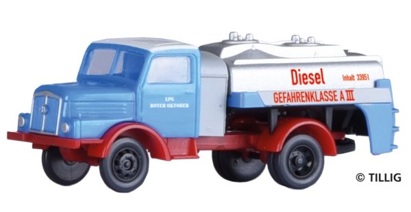 TILLIG 19065 H3A Tankwagen LPG Roter Oktober LKW-Modell 1:120