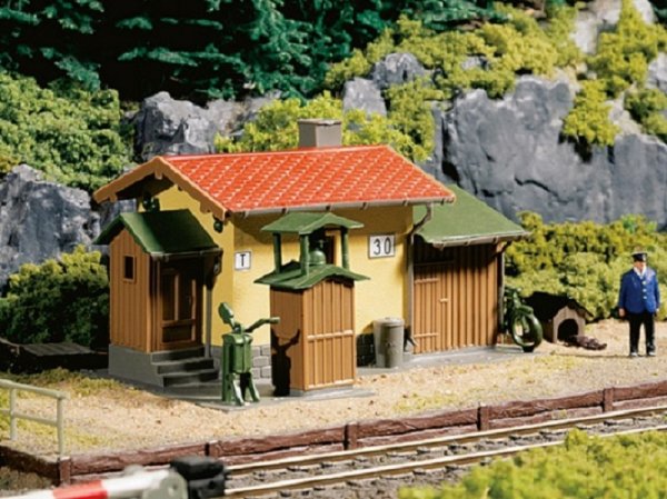 AUHAGEN Streckenwärterhaus Bausatz 11322 Spur H0