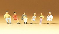 PREISER 79013 Sitzende Personen Figuren-Set Spur N