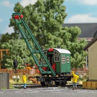 BUSCH 1397 Dampfkran mit Holzaufbau und Fahrwerk Bausatz...