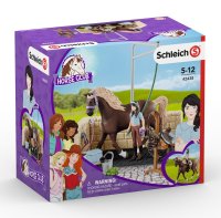 SCHLEICH® Horse Club 42438 - Waschplatz mit Emily und Luna