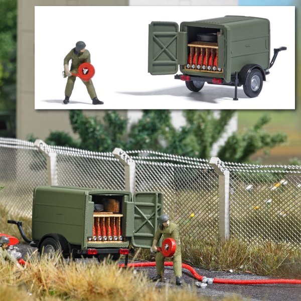 BUSCH 7963 Action Set Schlauchtransportanhänger STA NVA Militär-Modell 1:87