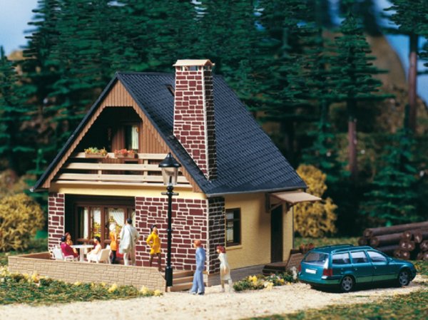 AUHAGEN 11377 - H0 Haus Katrin