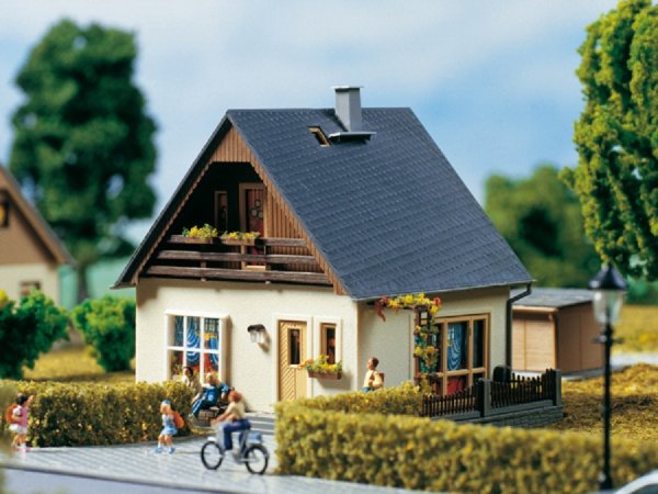 AUHAGEN 11378 - H0 Haus Gabi