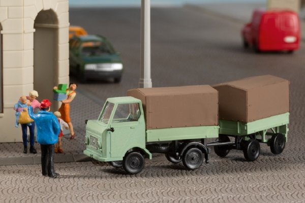 AUHAGEN 43674 Multicar M22 mit Anhänger Bausatz Automodell 1:120