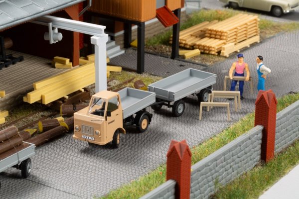 AUHAGEN Multicar M22 Pritsche mit Anh&auml;nger Holzbau 40507 Bausatz Spur H0