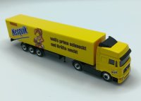 SCHUCO MAN F2000 Koffersattelzug Nesquik 23000 LKW-Modell 1:87