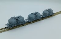 TILLIG Güterwagenset der DR, bestehend aus drei Staubsilowagen Ucs-v 9122 Ep.IV 01058 Spur TT