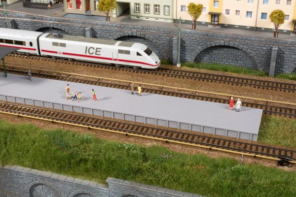 AUHAGEN Bahnsteig ohne Überdachung Bausatz 43688 Spur TT