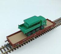 ROCO Rungenwagen beladen m. LKW Schwarz Bau Winterdienst...