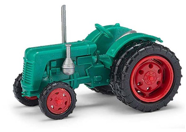 BUSCH 211005800 Traktor Famulus mit Zwillingsbereifung grün Miniaturmodell 1:120