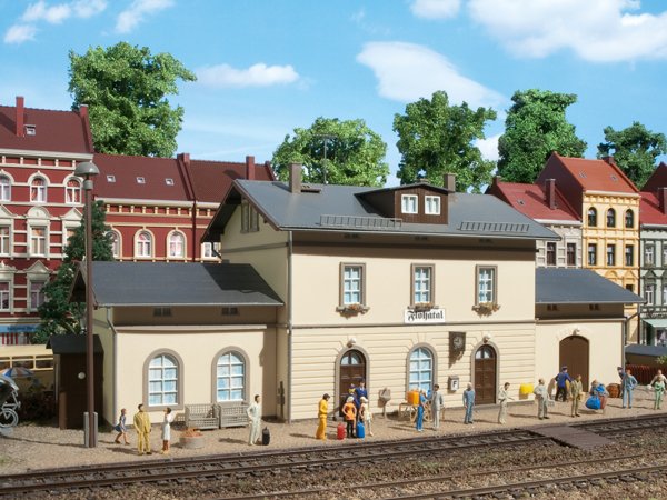 AUHAGEN Bahnhof Flöhatal Bausatz 11368 Spur H0